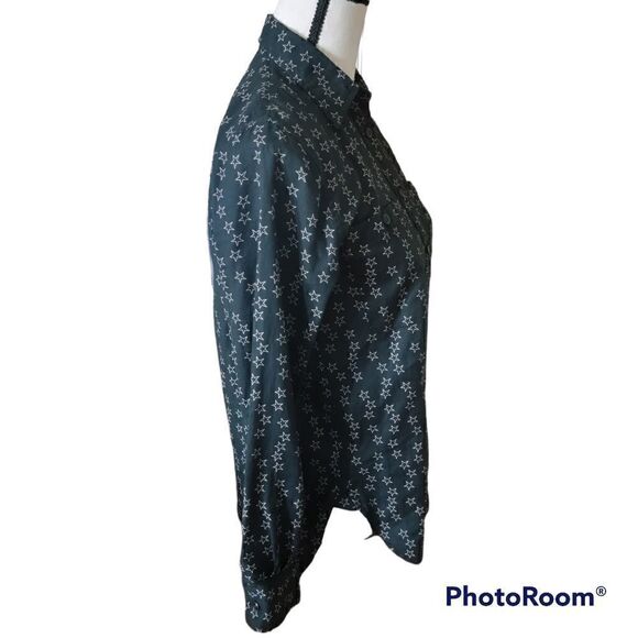 Denim & Supply Button Up Top with a Star Print. Size XS. - Picture 2 of 7
